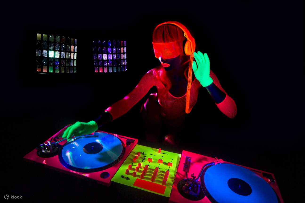 Vừa chơi vừa nghe nhạc