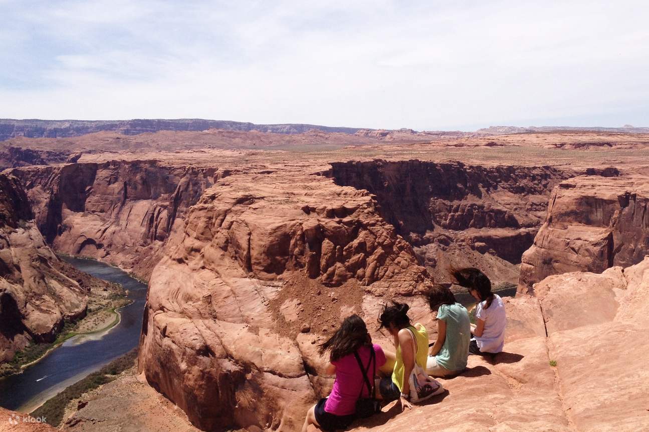 2 Days Private Grand Canyon, Antelope Canyon, Horseshoe Bend and Lake