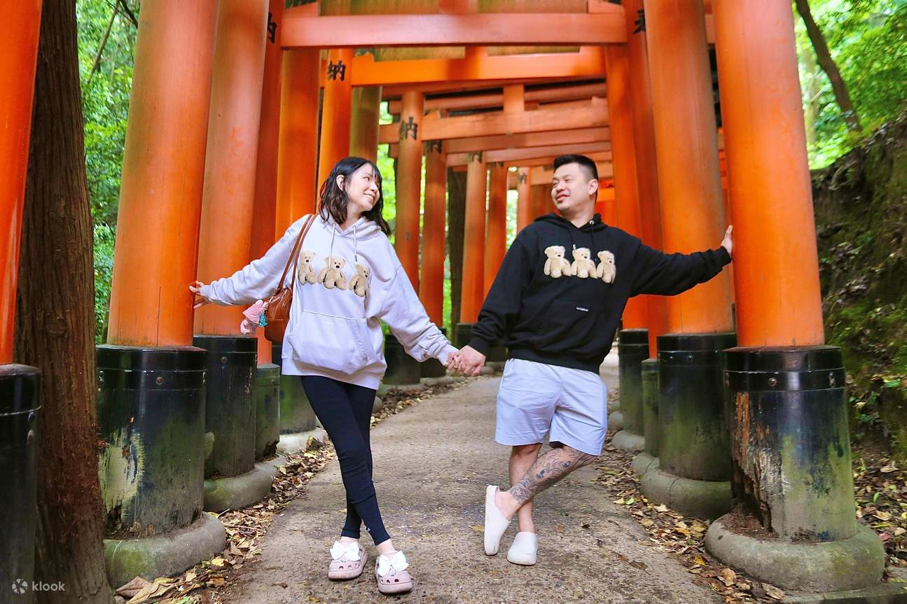 Esperienza fotografica al Fushimi Inari Taisha di Kyoto