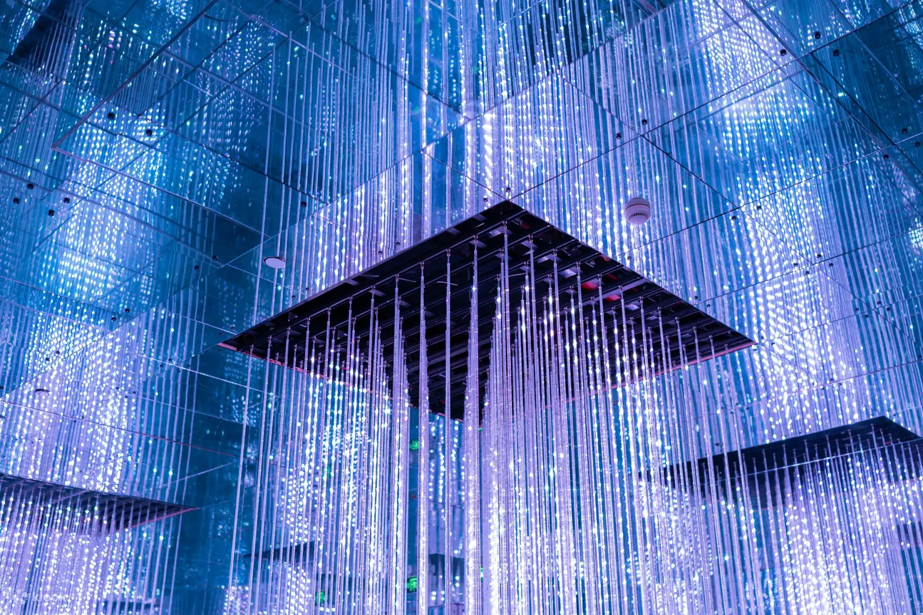帕赛的 Space & Time Cube +