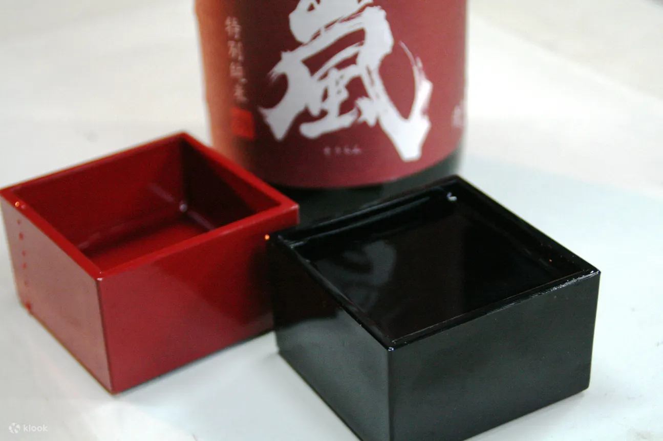 喝清酒