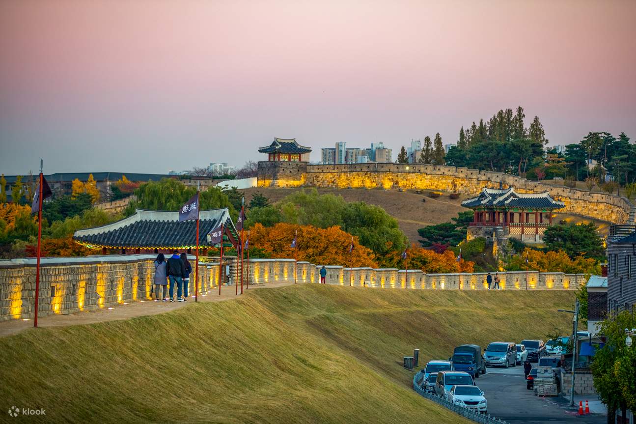 Cherry Blossom Suwon Hwaseong Fortress Tour from Seoul - Klook