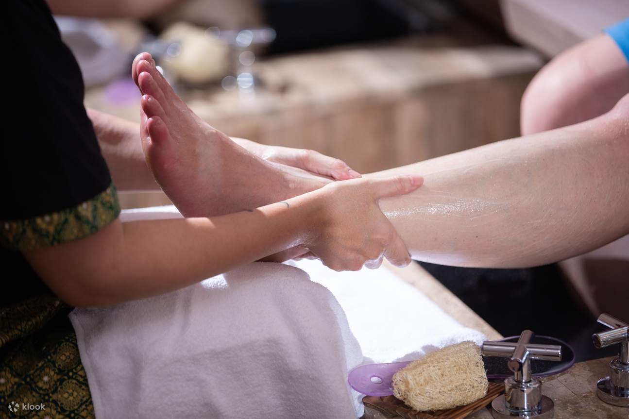 梅庭苑泰式足部去角质舒压