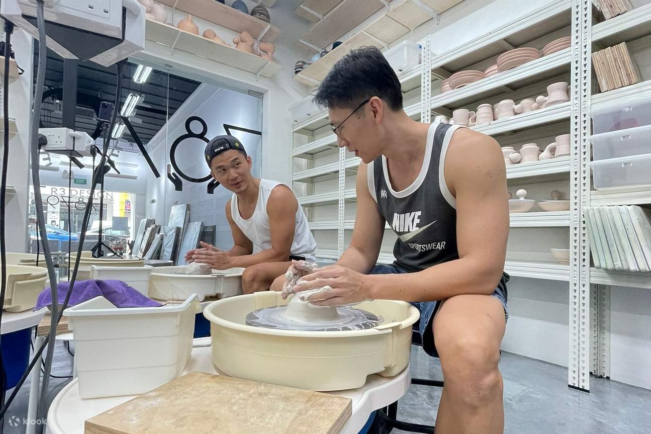 Singapore PotteryCrafting by 7879 Gallery & Clayworks Klook