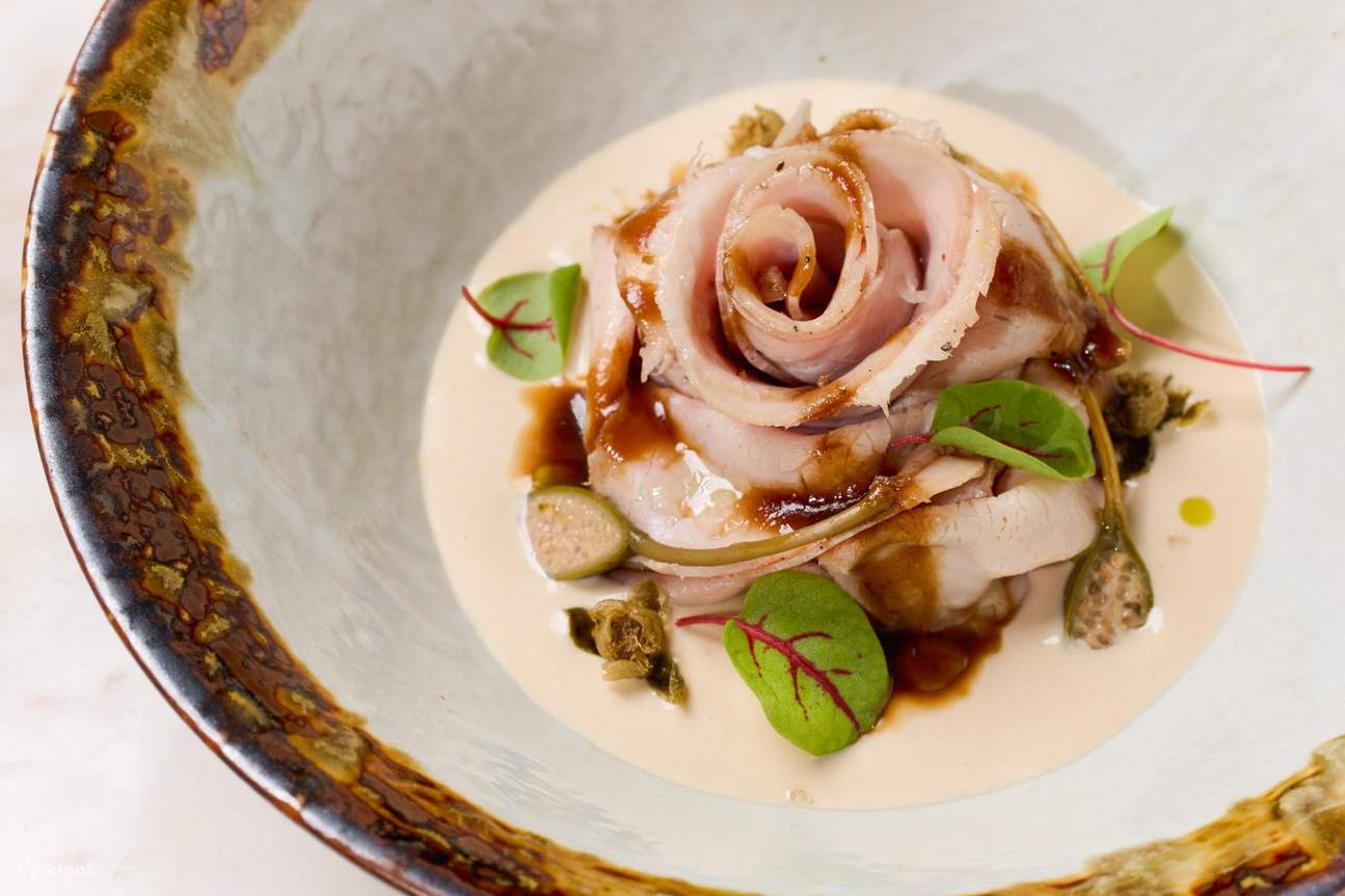 Luxury Dining at Viu The St. Regis Bangkok