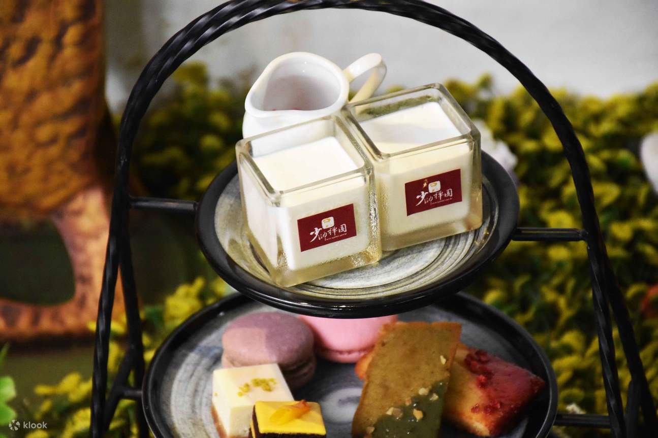 Afternoon tea untuk dua orang