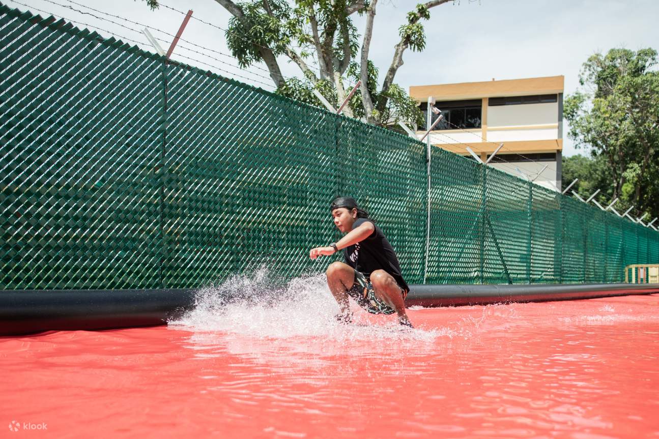 Skim Alleyによるシンガポールフラットランドスキムボード体験 - Klook
