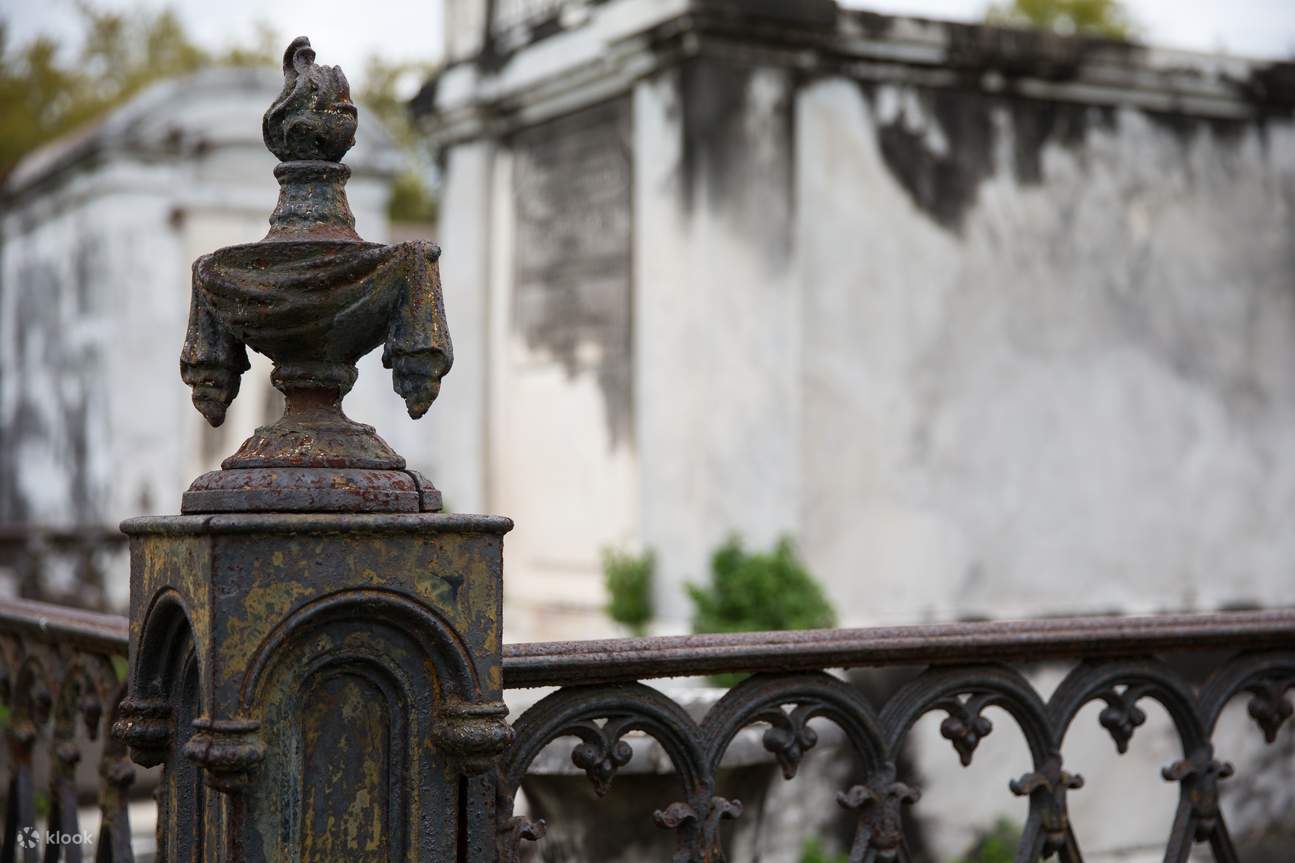 Voodoo and Cemetery Tour by New Orleans Ghost Adventures - Klook