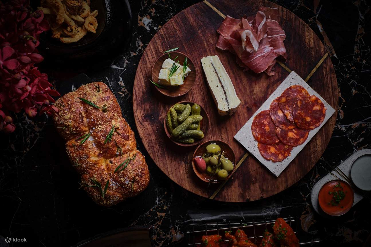 パークハイアットバンコクのペントハウスバー+グリル34階にあるグリル