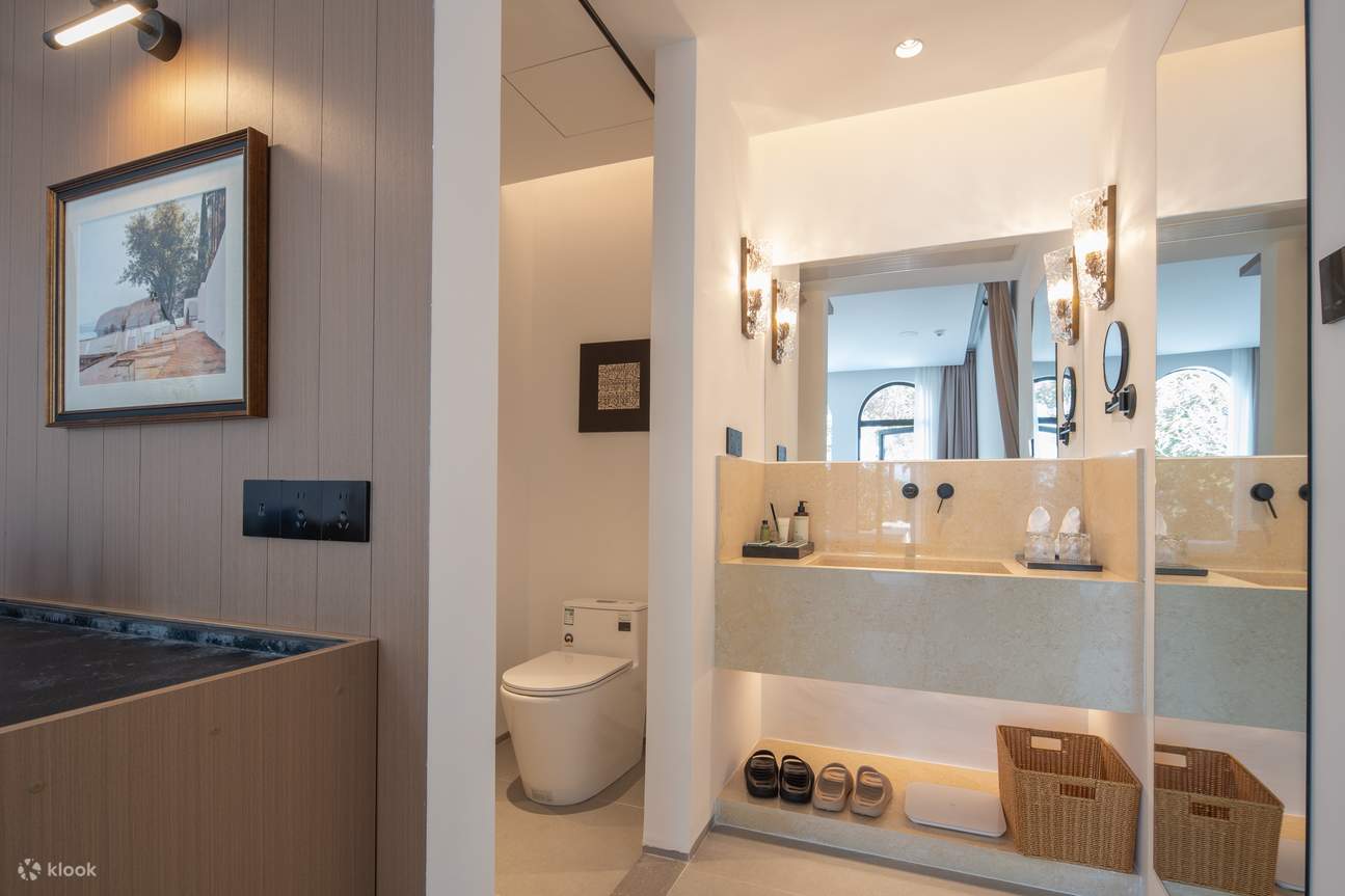 Phòng đôi có hồ bơi trong hang Clouds·Hang động