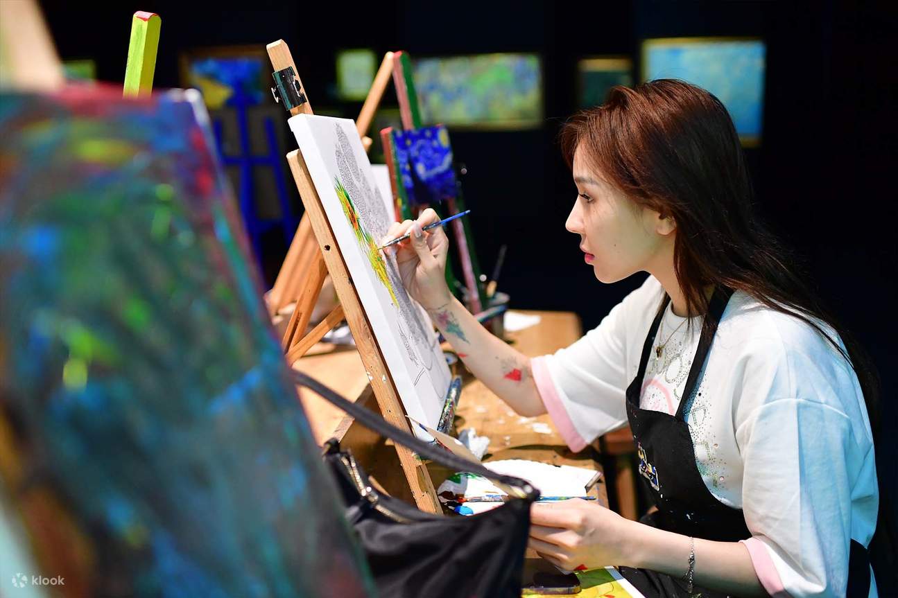 Claude Monet Art Lighting Experience