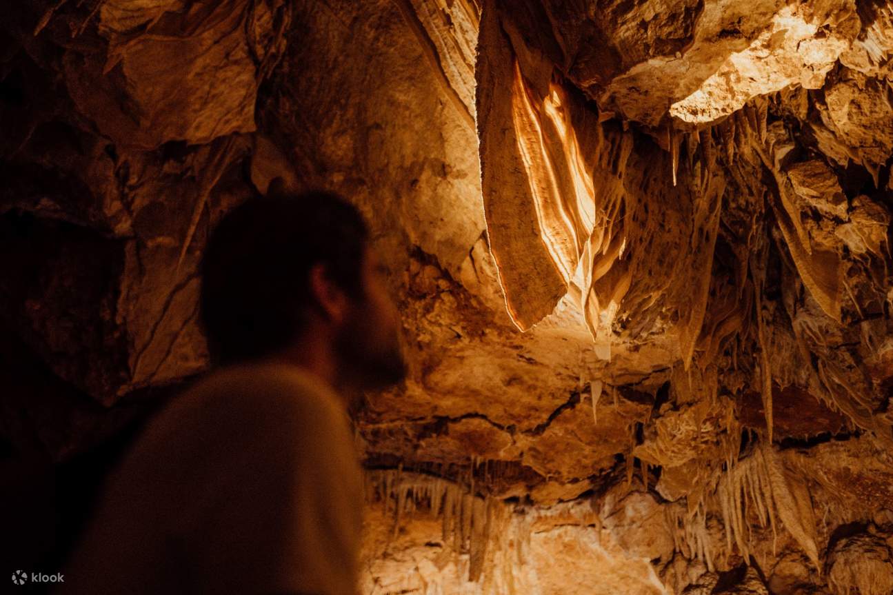 吉尔吉洞穴探索之旅