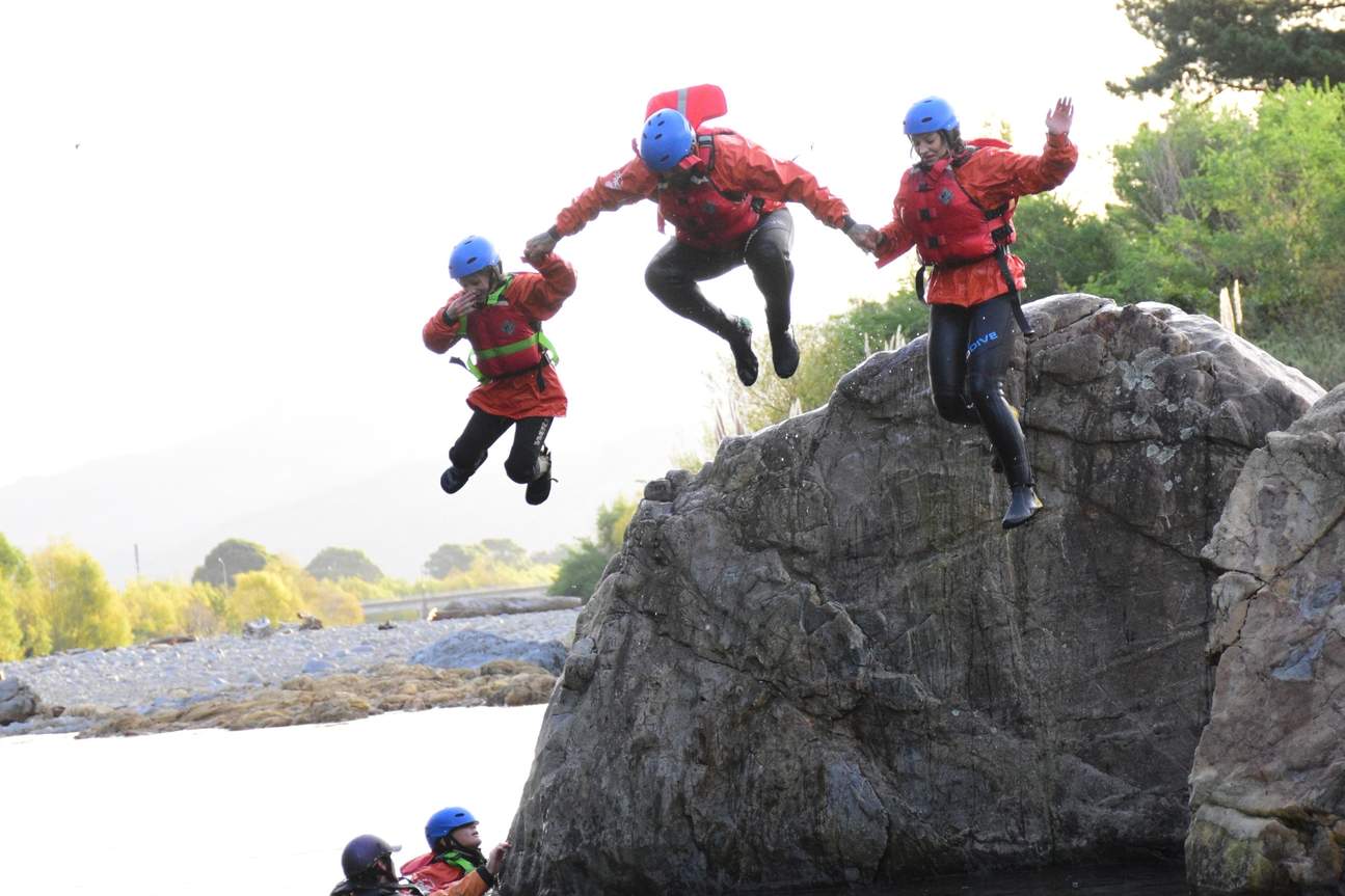 ทัวร์ล่องแก่ง Te Awa Kairangi