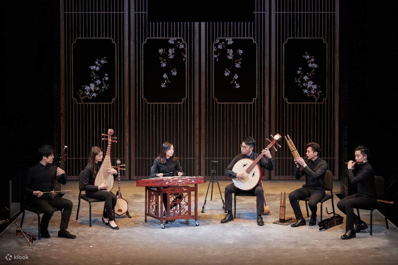 Experiencia de la Casa de Té con Teatro (Presentado por Friends of HK Assoc)