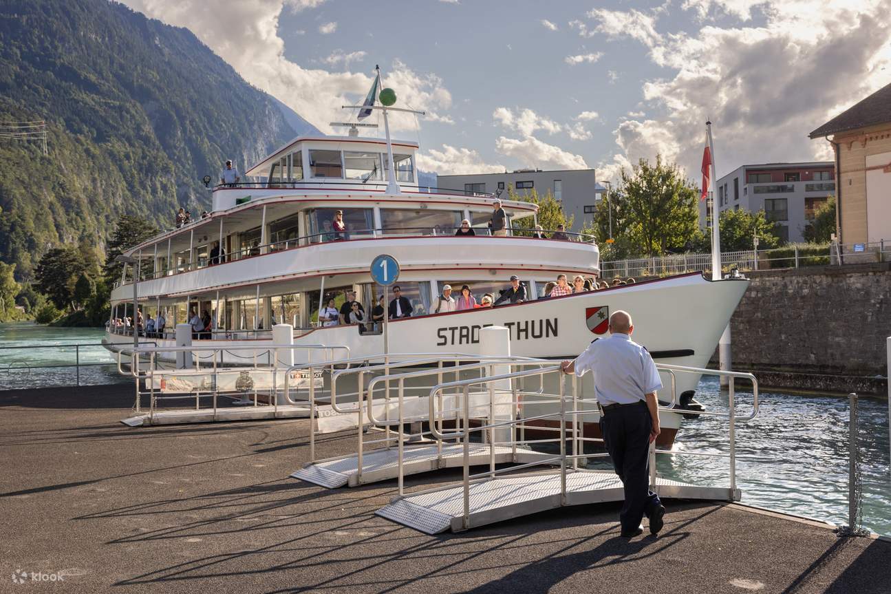 Pase de día ilimitado para crucero en barco en Interlaken 