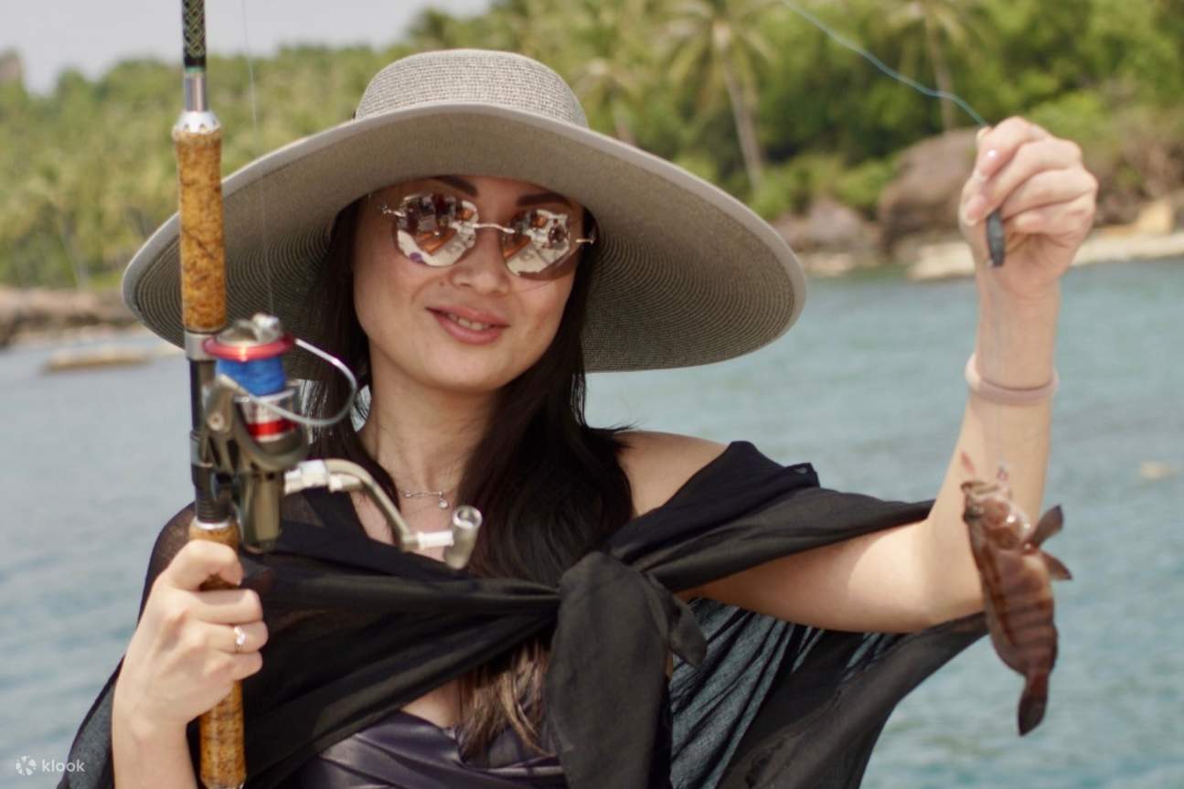 Tour Du Thuyền Nửa Ngày Tại Nha Trang