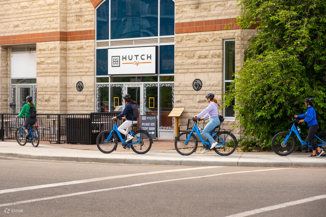 骑上单车前往 Hutch Cafe，展开一场独特的美食冒险