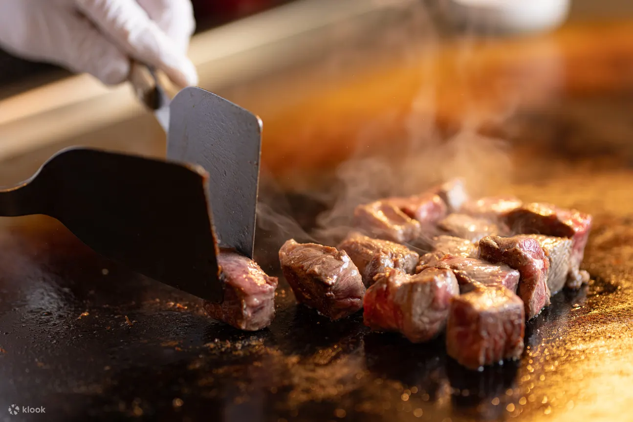 Hyatt Regency Hong Kong, Tsim Sha Tsui Hotel Buffet | Cafe | Lunch Buffet, Dinner Buffet