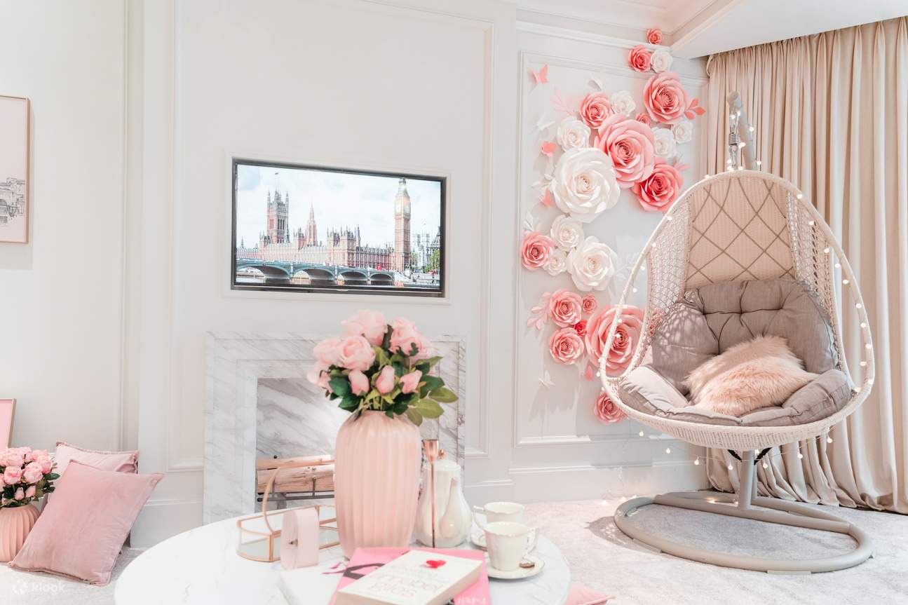 漫遊倫敦主題房 -「粉紅下午茶室」