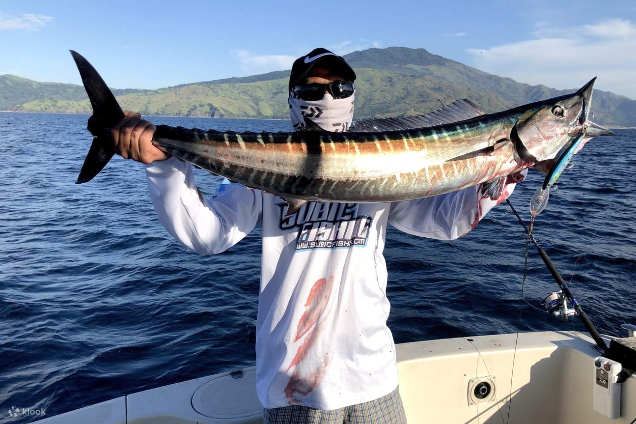 수빅에서 즐기는 심해 스포츠 낚시