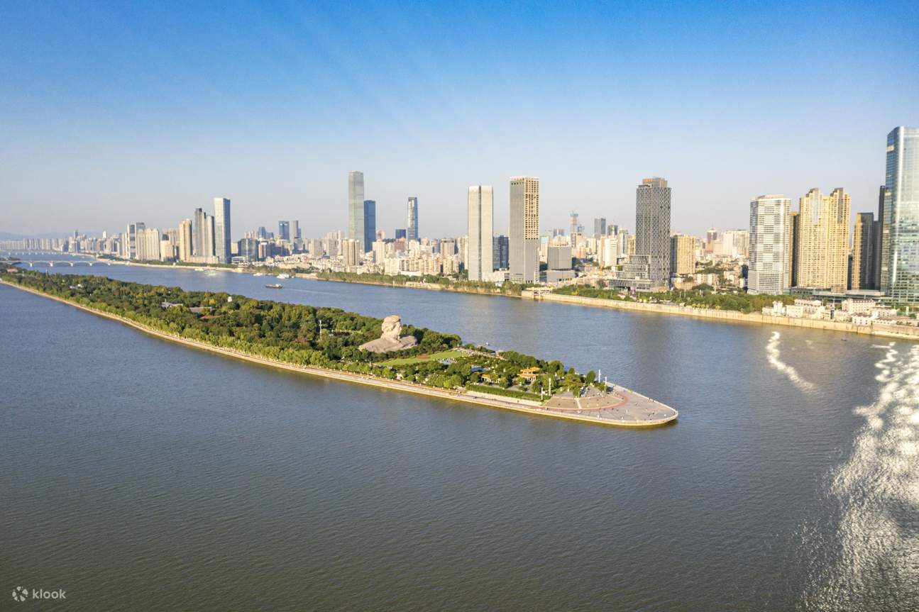 [Changsha] Lawatan Sehari Penuh Percutian Kereta Sewa