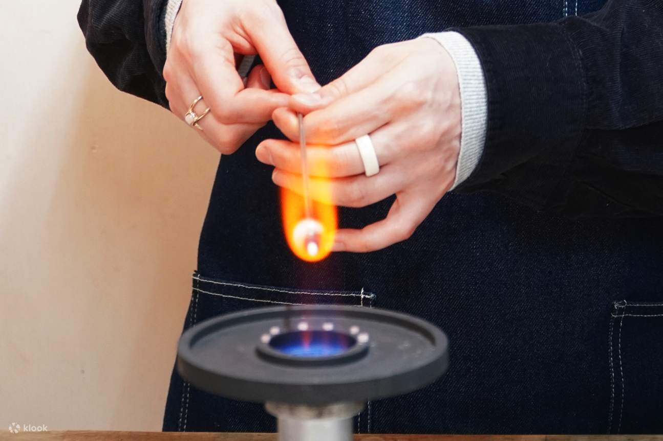 taruhi glass works - Artisanat traditionnel japonais du verre