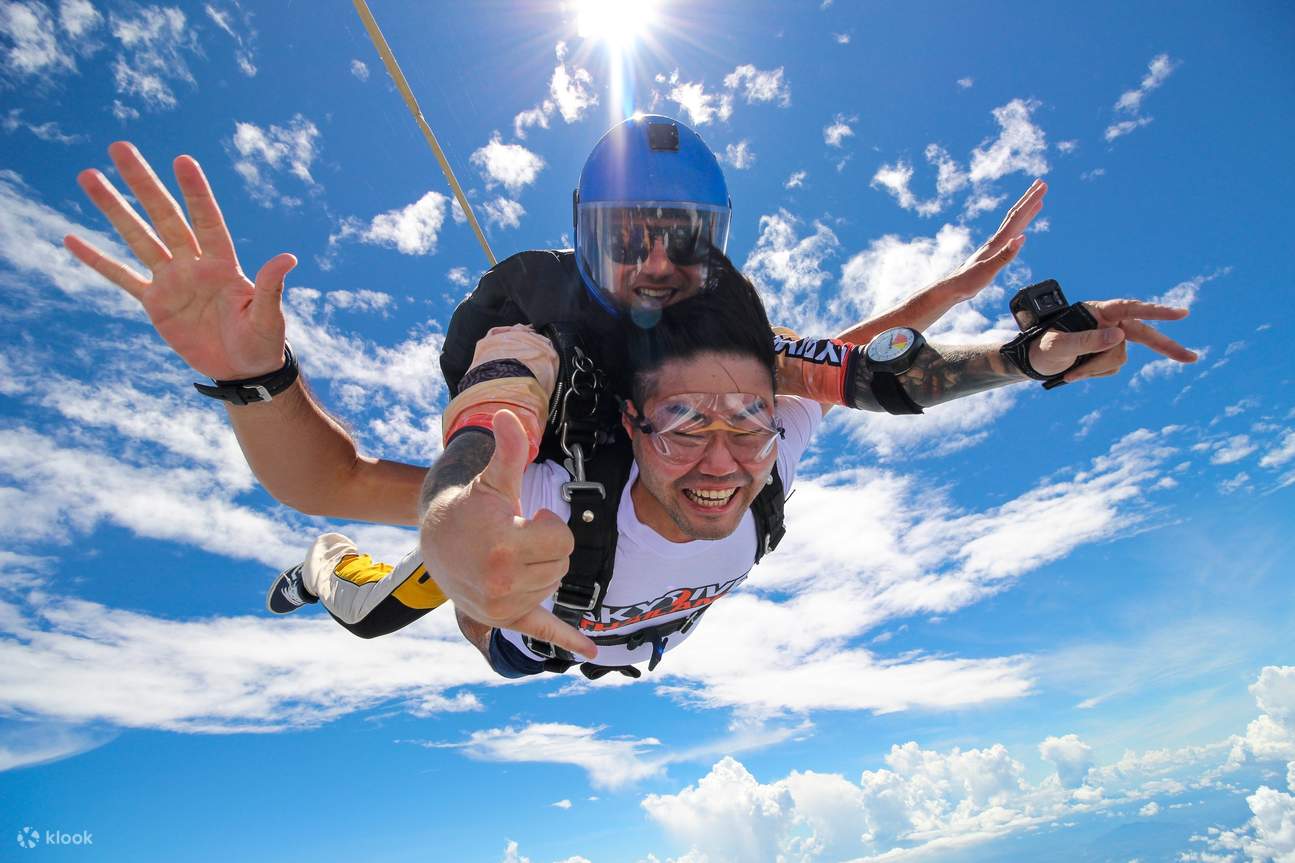 跳伞泰国