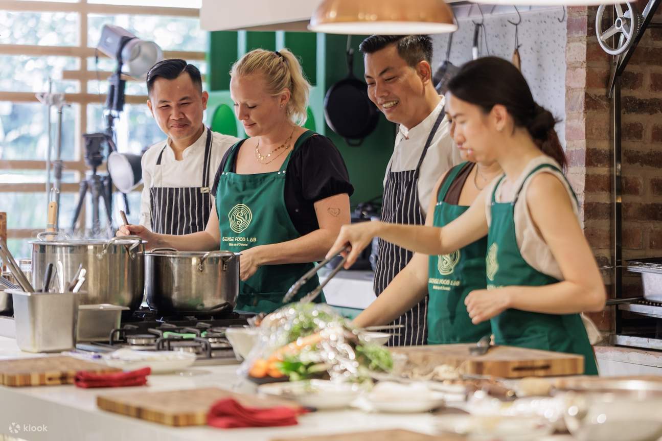 Vietnamese Cooking Class with Market Tour at Sense Food Lab Hanoi