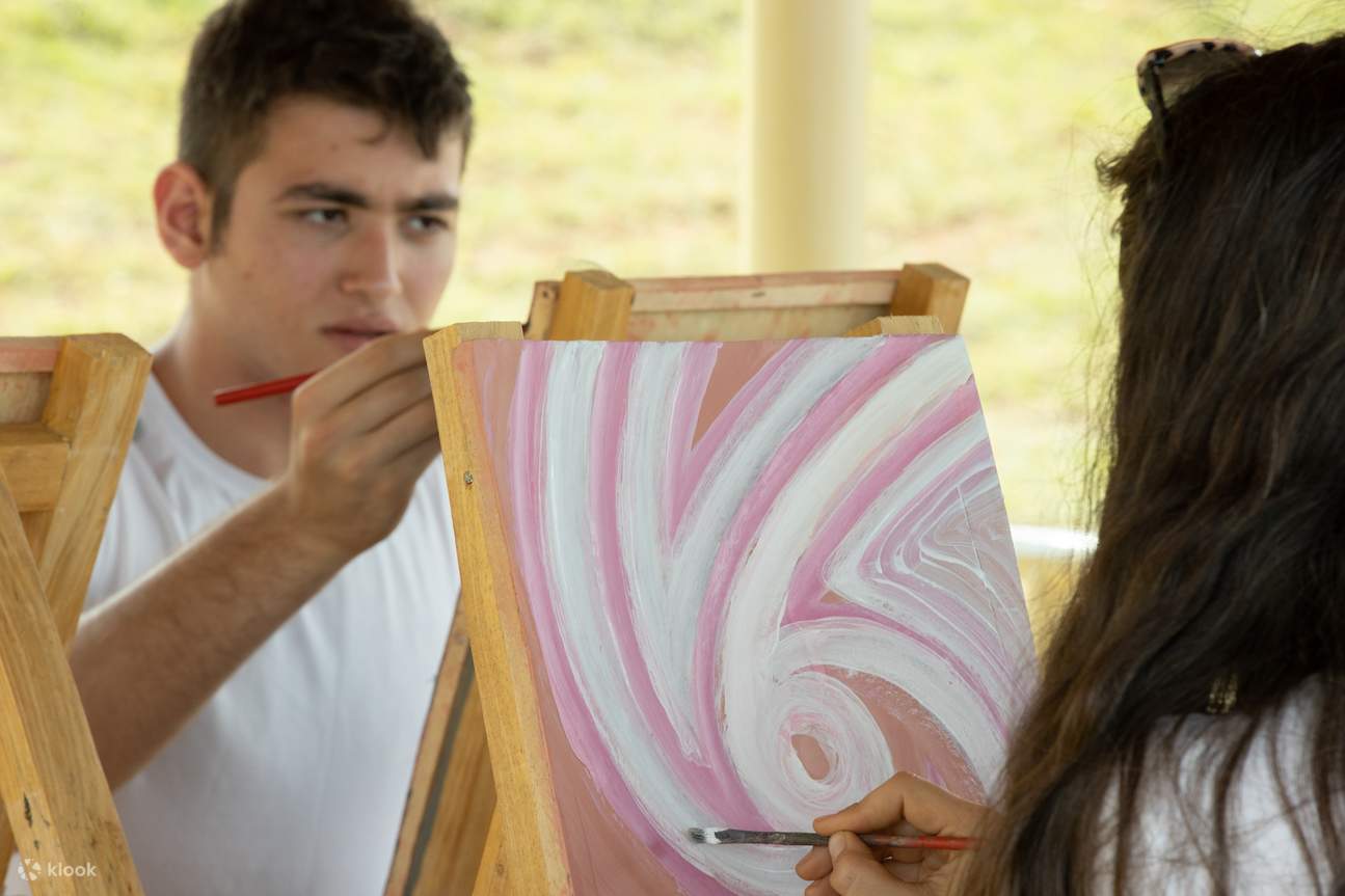 Traditional Umogogo Painting with an Incredible View - Klook Philippines