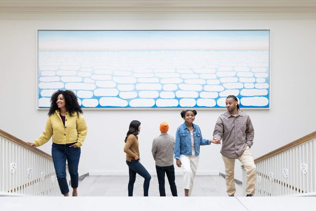 Отпразднуйте искусство и культуру, увидев всемирно известные шедевры в Институте искусств