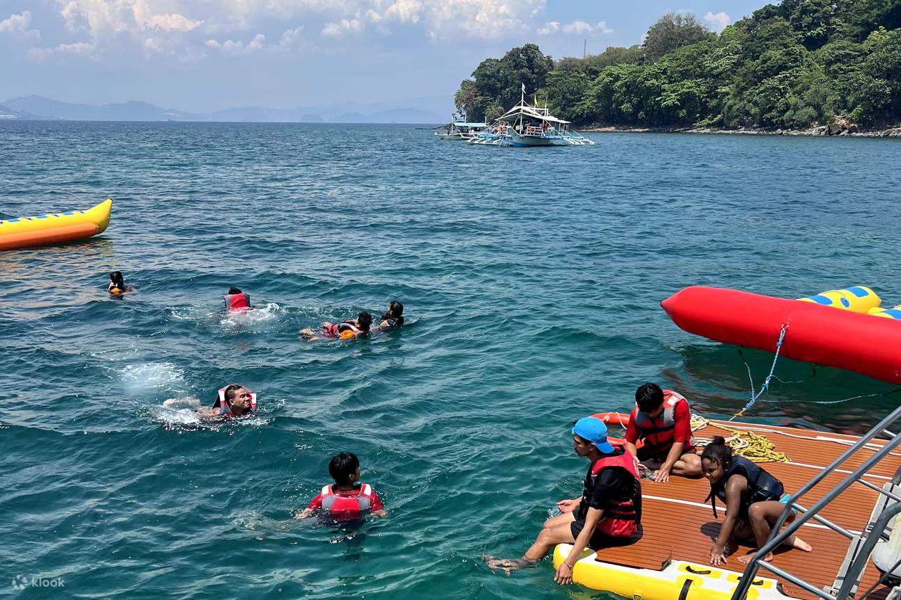 수빅 베이 단독 요트 크루즈