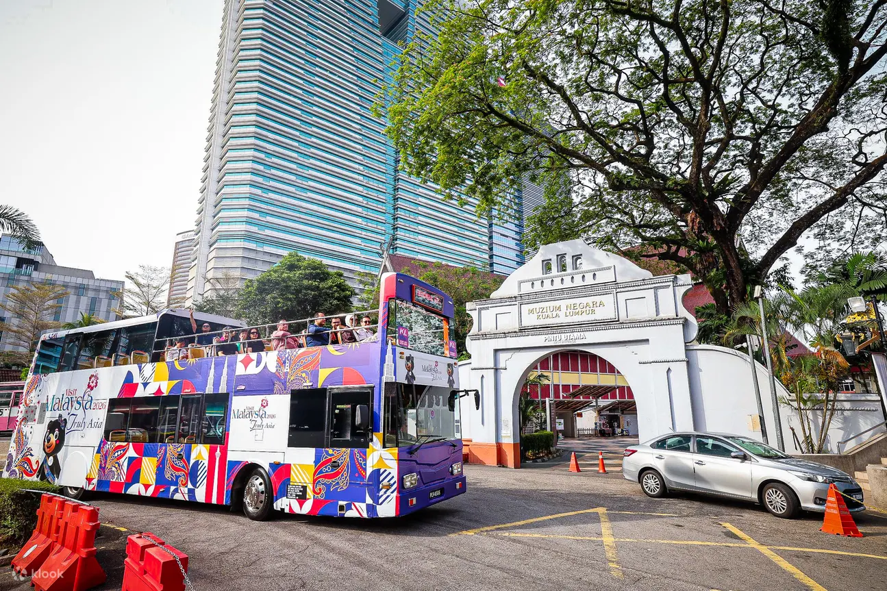 KL Hop-On Hop-Off Sightseeing Bus Pass 