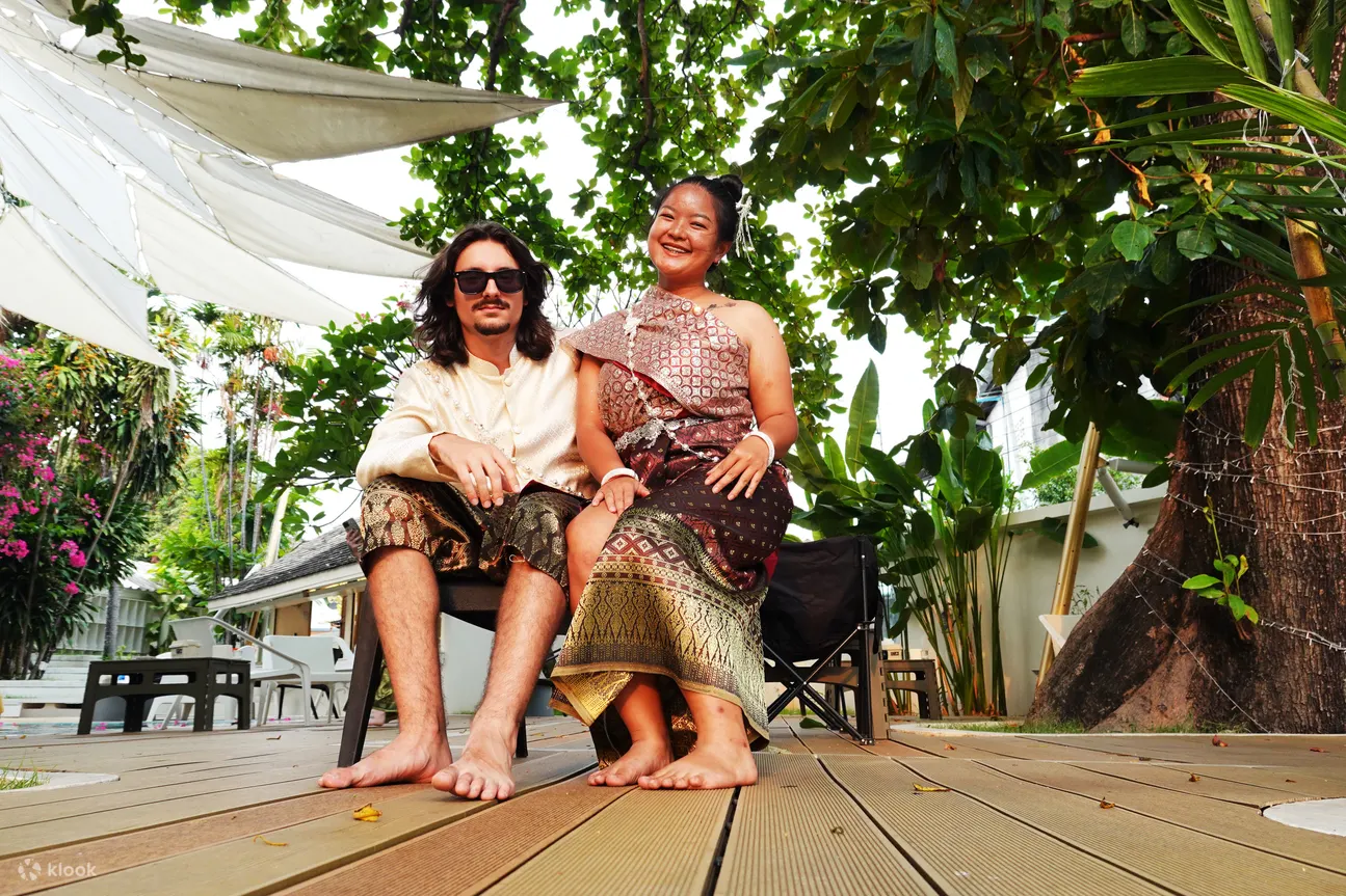 在清迈体验To The Moon泰式服装租赁