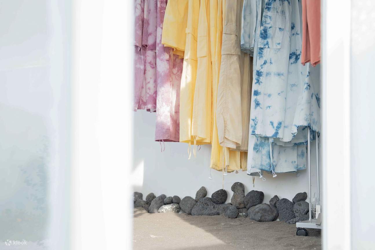 Expérience de fabrication de souvenirs de vêtements naturels DIY à Jeju