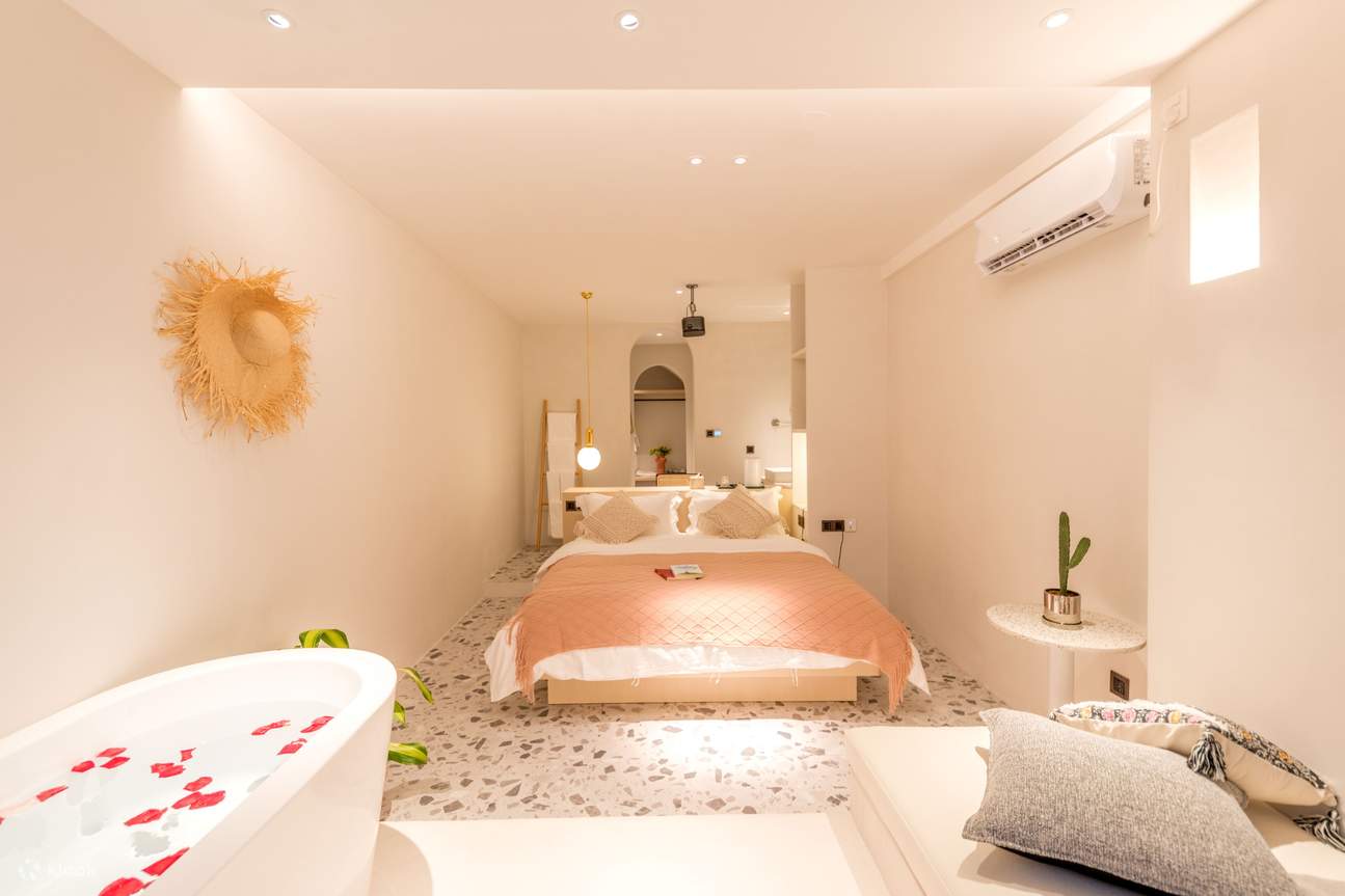 Chambre Lit King-Size avec Terrasse et Vue sur Mer du Bâtiment B·Qiyun