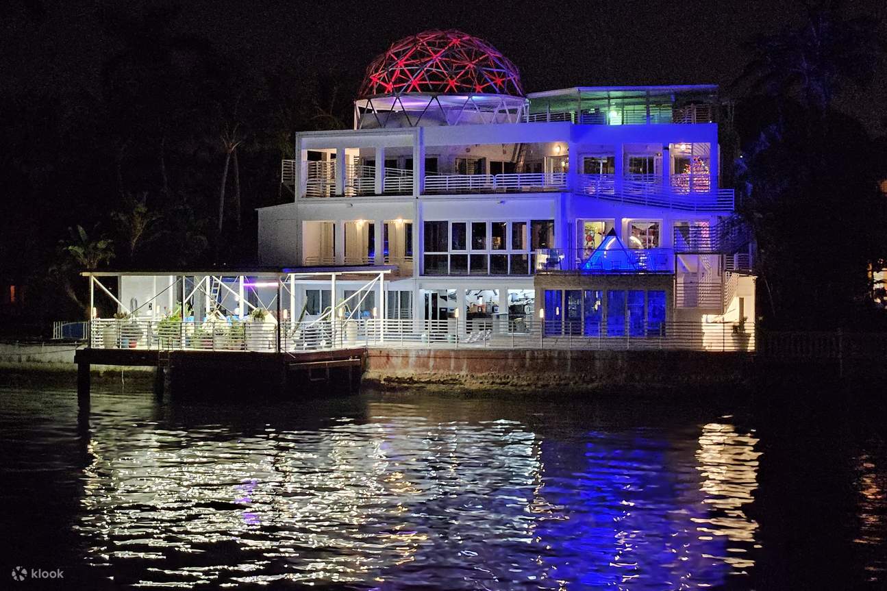 Pelayaran Miami Skyline dan Rumah Selebriti dengan Minuman Percuma