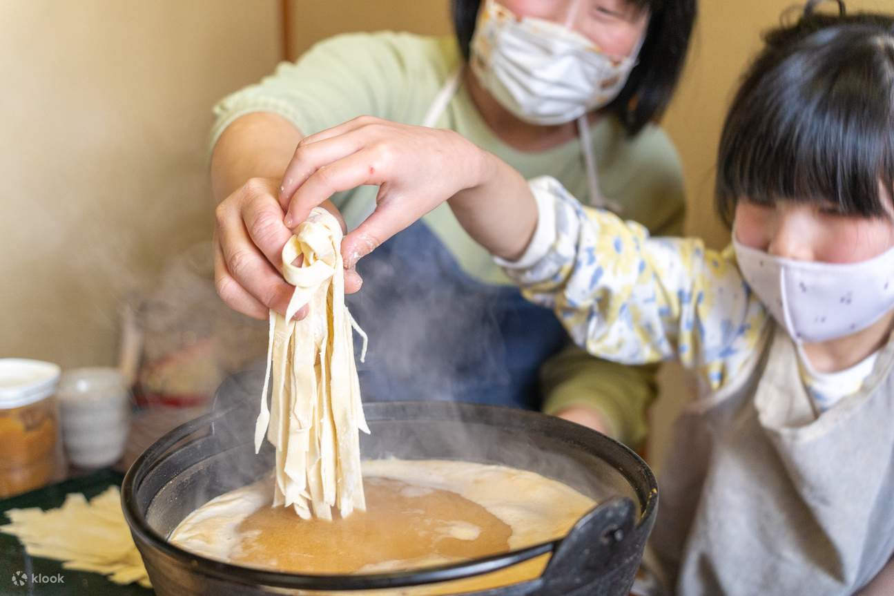 Lớp học trải nghiệm làm món ăn địa phương của tỉnh Yamanashi [Fujiya]