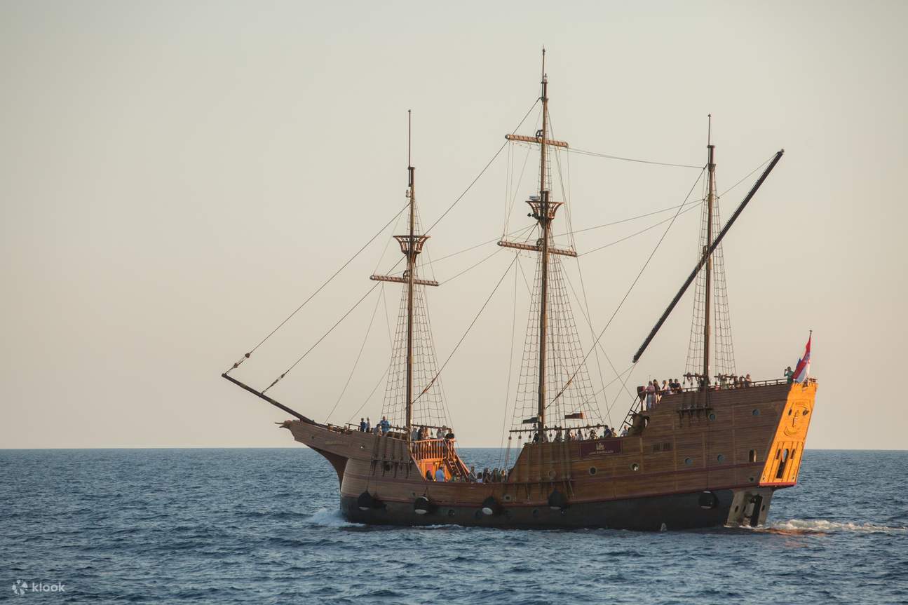 Game of Thrones Cruise & Walking Tour dengan Karaka Ship