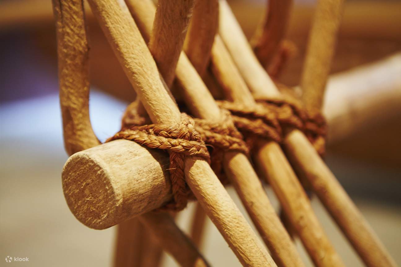 The New Zealand Maritime Museum adalah tempat di mana kisah-kisah masyarakat dilestarikan, dibagikan, dan dieksplorasi