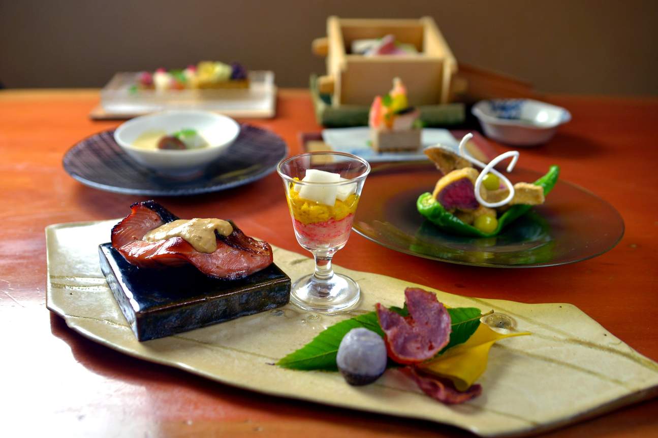 KINARI - 東京表参道の伝統的な日本料理