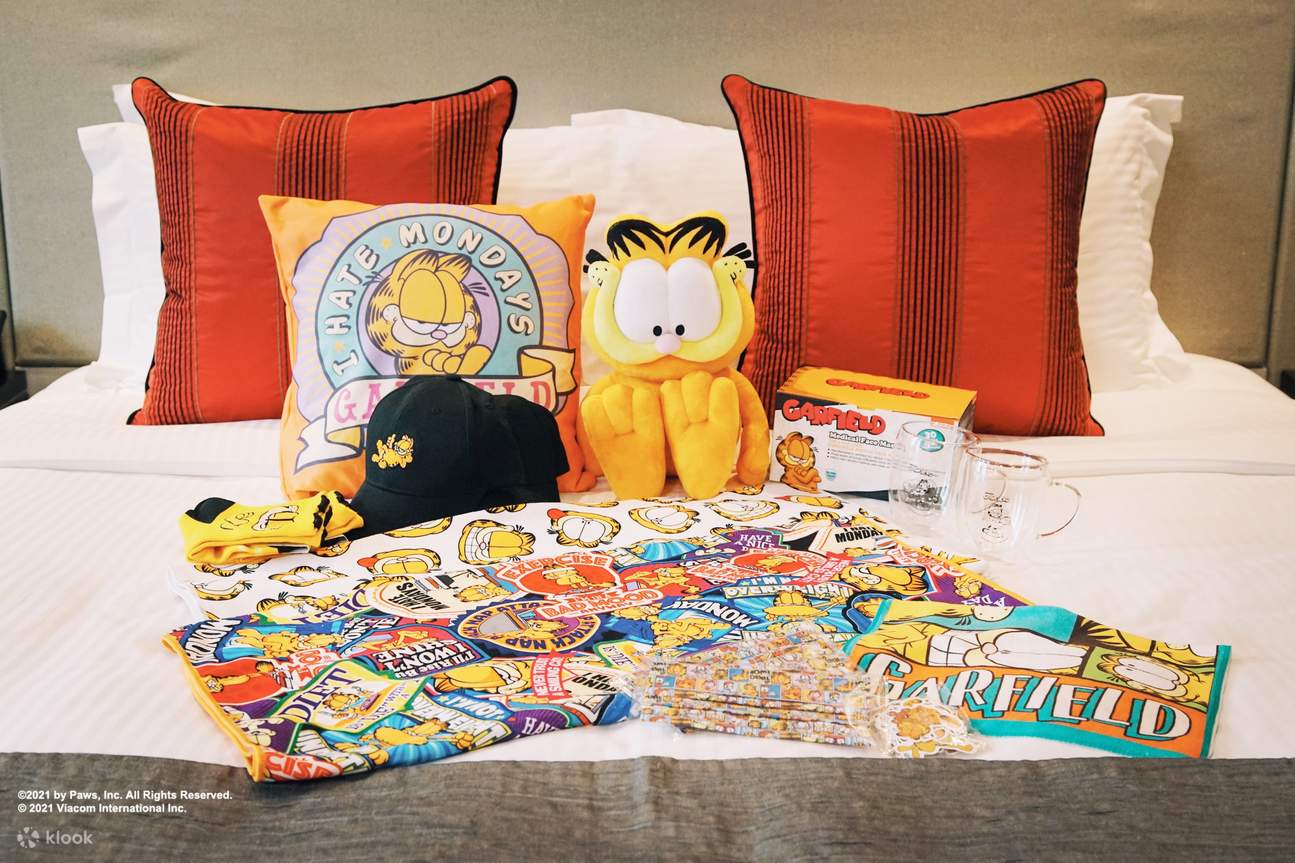 Exclusive Garfield Take Home Merchandise Staycation at Carlton Hotel