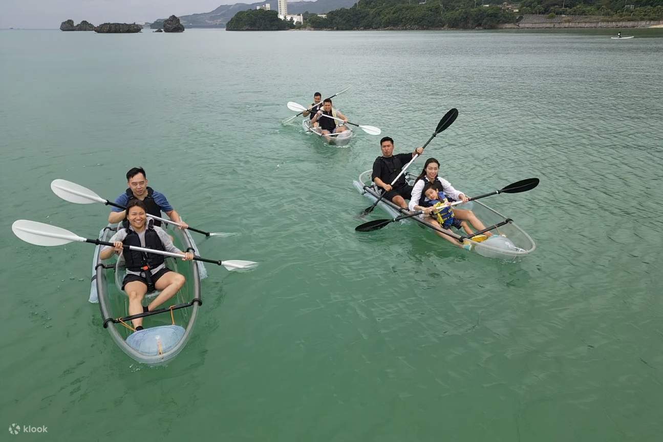 Esperienza in kayak trasparente con fotografia aerea con drone