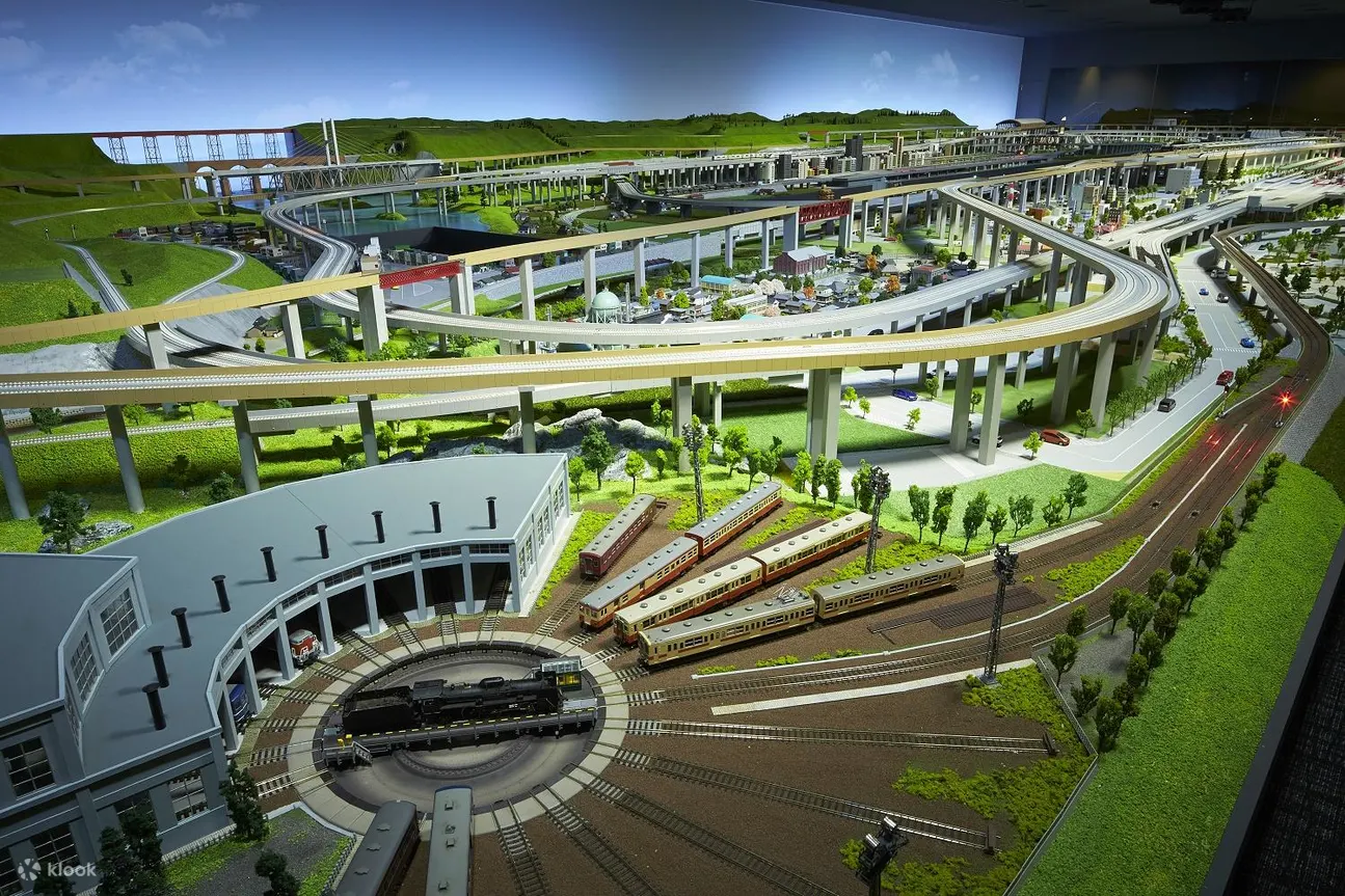 在京都铁道博物馆 (kyoto railway museum) 的火车模型