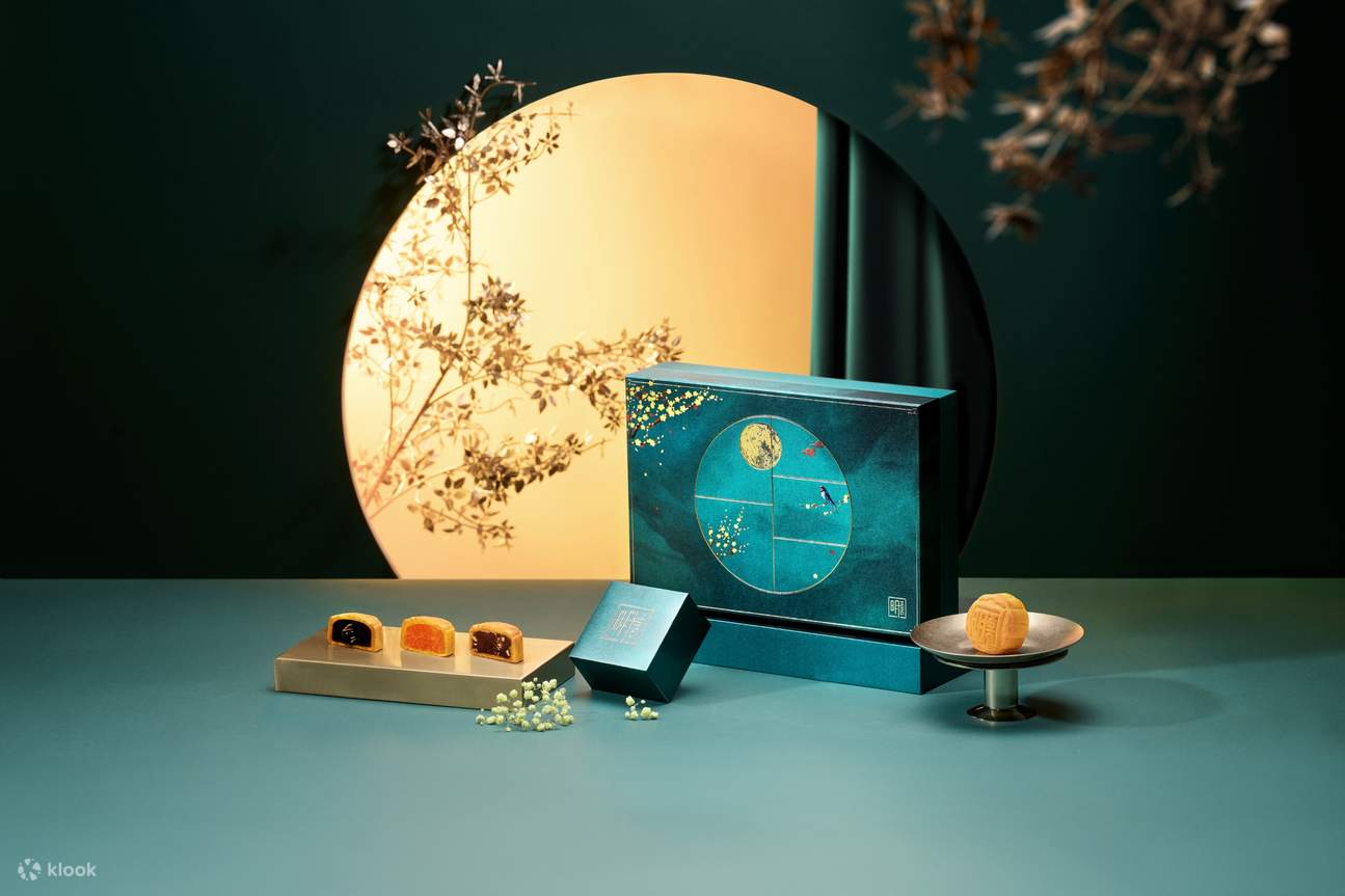MICHELIN starred Ming Court Mooncakes Mongkok Pick up 2024