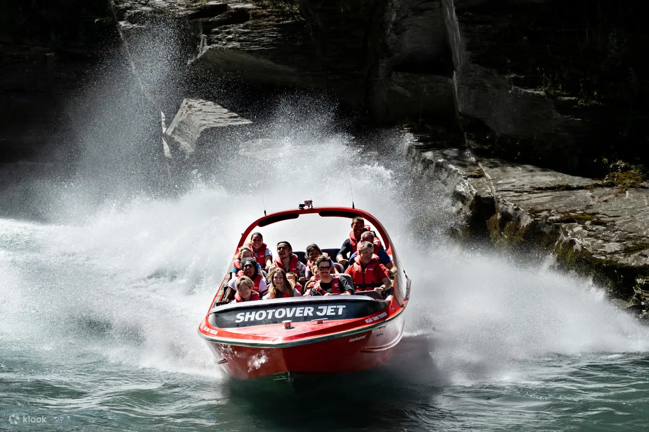 Shotover Jet Boat Ride in Queenstown