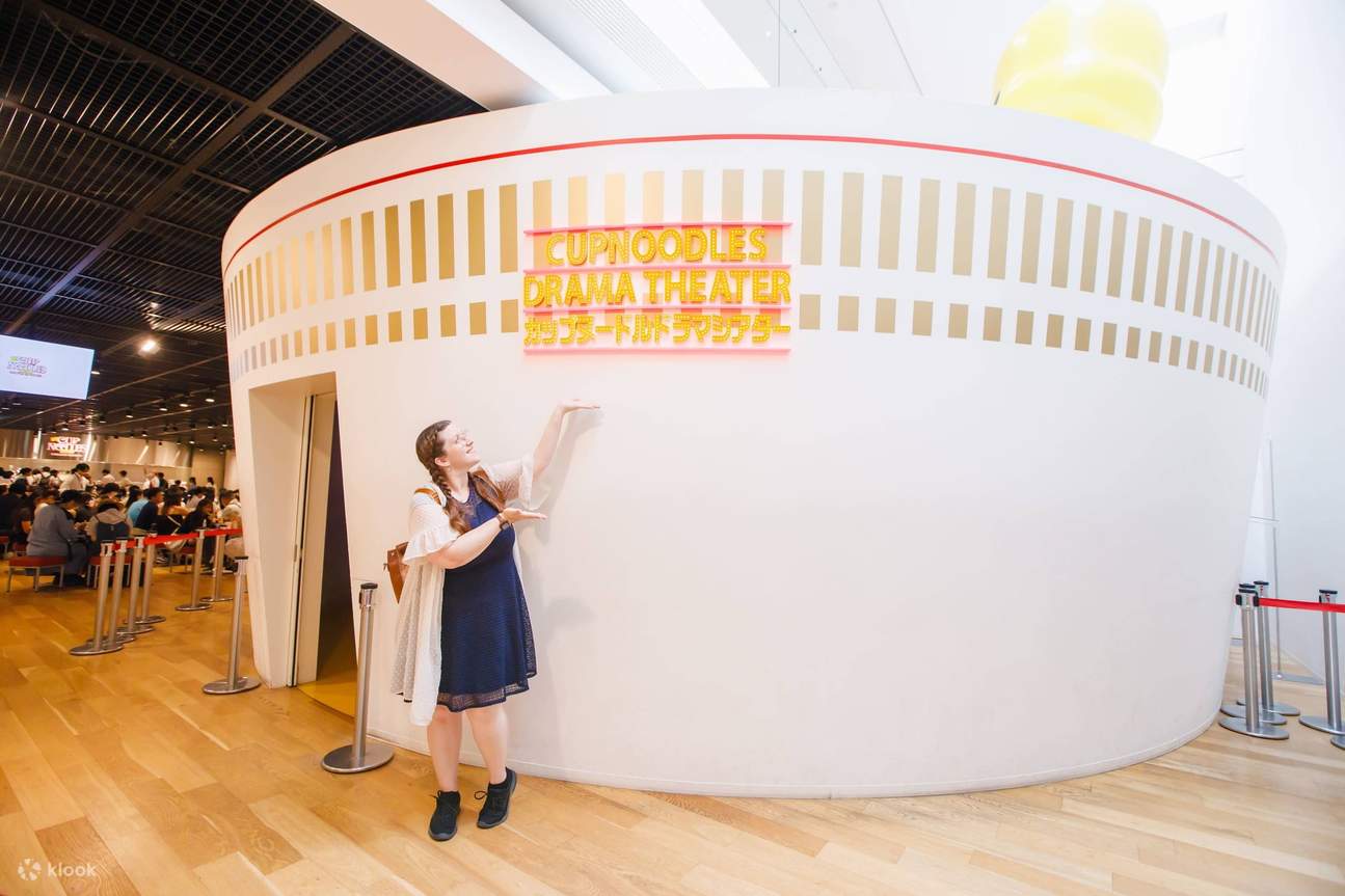 Osaka: Cup Noodles Museum & Chicken Ramen Gourmet TourTour
