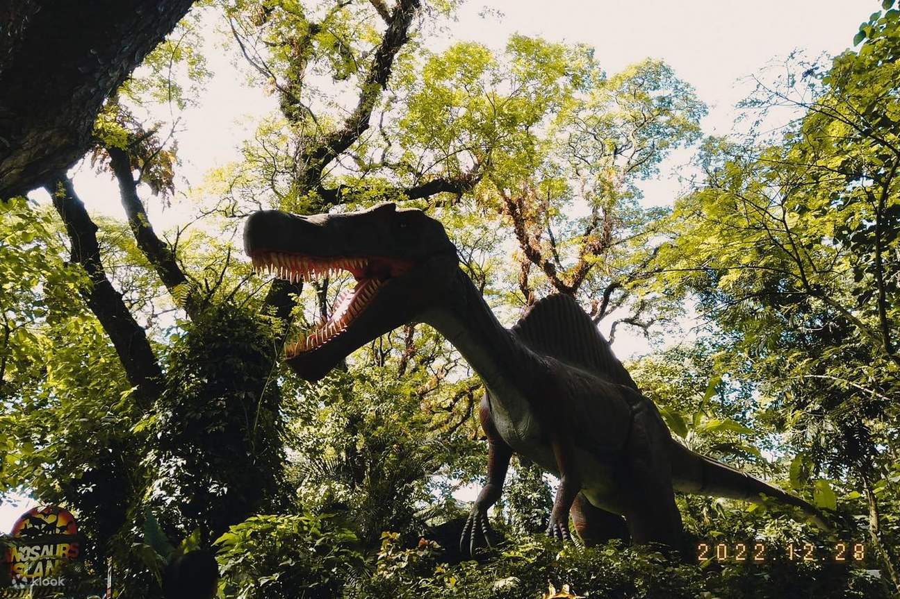 dinosaurs island clark