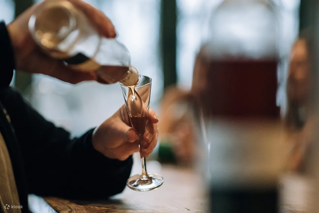 享用葡萄酒