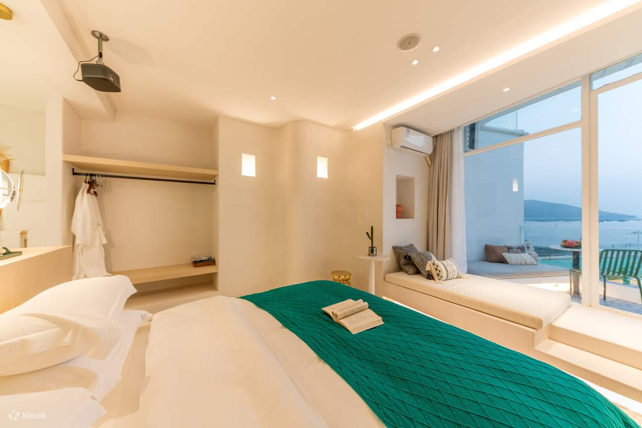 ห้องเตียงควีนไซส์ อี้หาน วิวมหาสมุทร อาคารบี