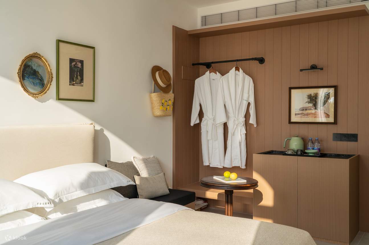 クラウズ・ケーブプール ダブルルーム